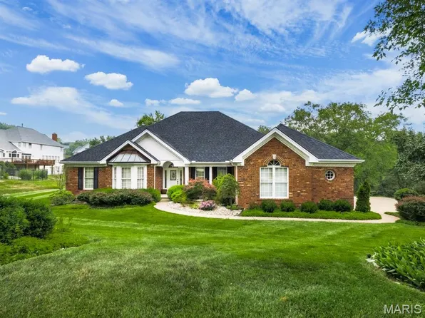 17659 Wildridge Dr, Chesterfield, MO 63005