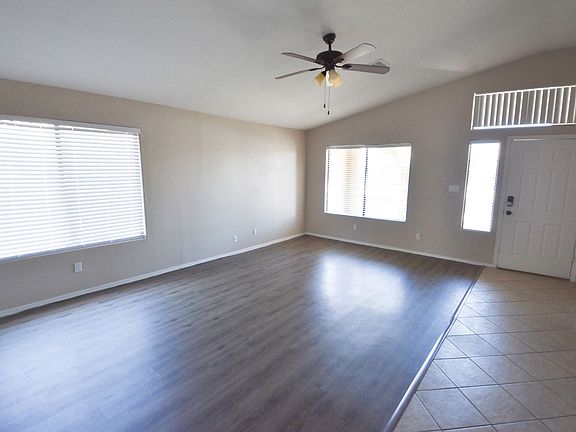 5th image of 3629 W Menadota Dr