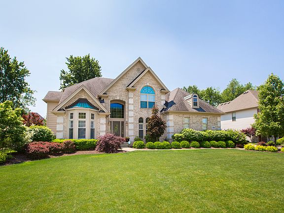 2nd image of 3186 Regency Pl