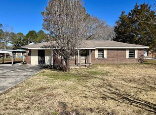 304 Frances Dr, Hartford, AL 36344