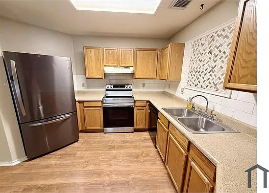 12159 Stoney Smt — Photo 6