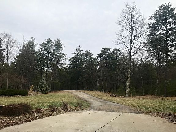 2nd image of 327 Dove Dr