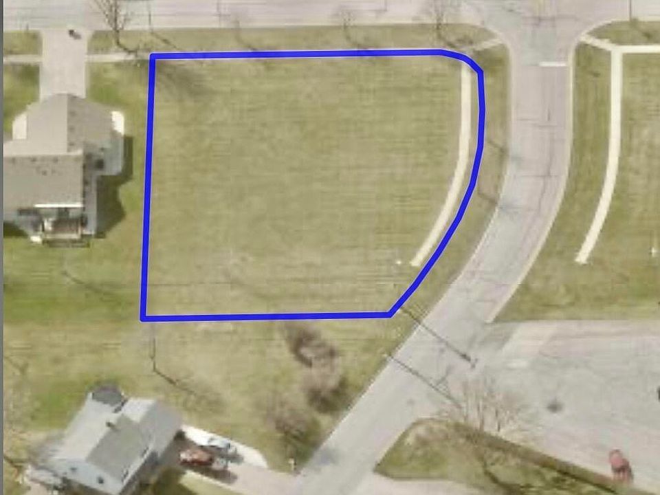 2nd image of 0 Woodpointe Dr