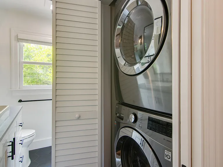 Extra large washer and dryer!