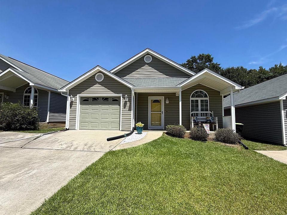 1st image of 130 Linda Kay Ct