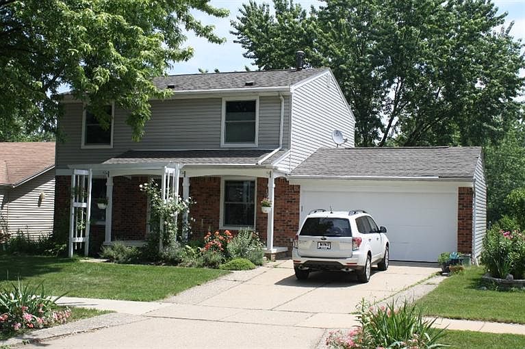 1st image of 47 Carriage Way