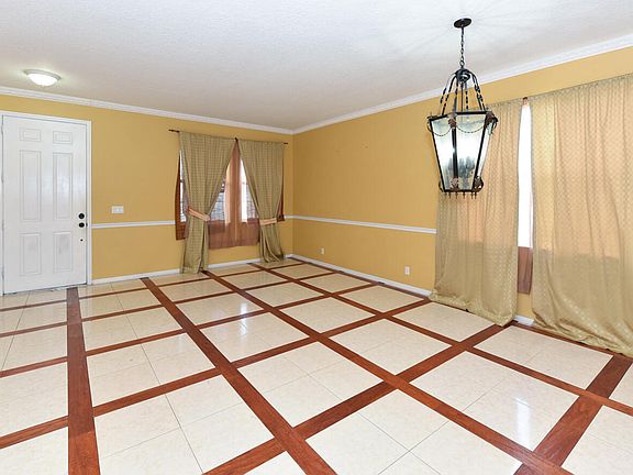 3rd image of 4267 SW Jared Street