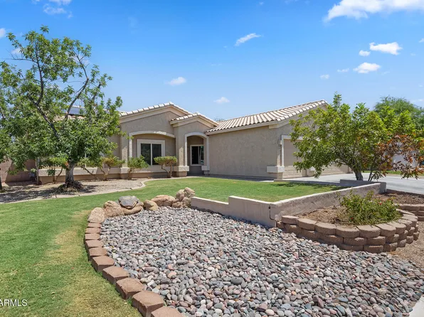 1042 E LYNX Way, Chandler, AZ 85249