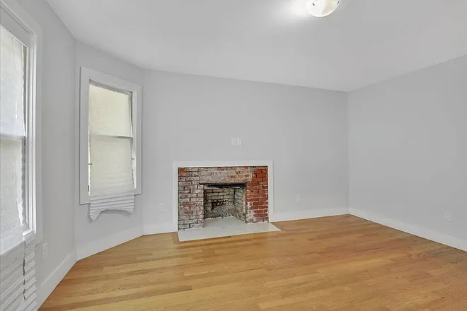 250 Sisson Ave #2 — Photo 10
