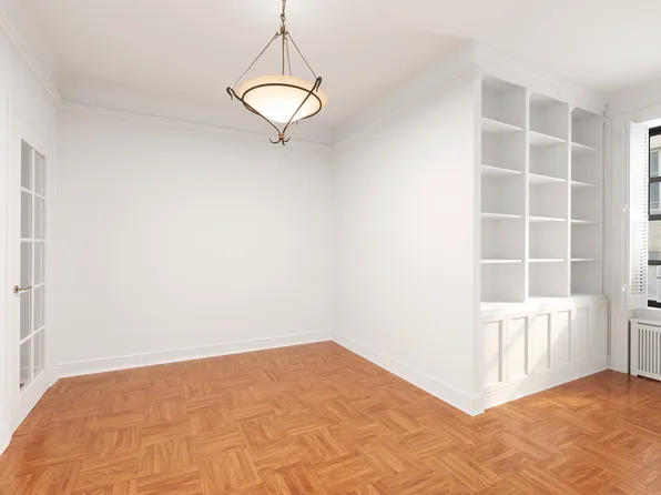 176 West 87th Street image 8 of 20