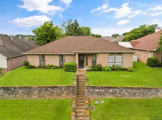 46 Pebble Creek Dr S, Longview, TX 75605