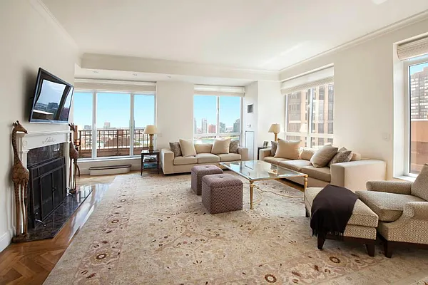 Rented by Town Residential | media 1