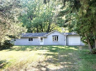 512 N State St, Pana, IL