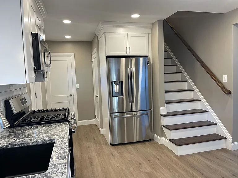 58 Hastings Ave — Photo 7