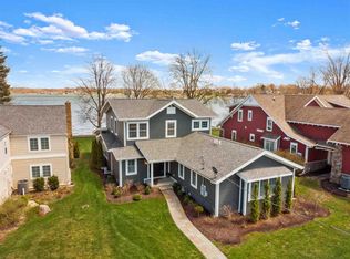 9872 N Bayshore Dr, Syracuse, IN 46567