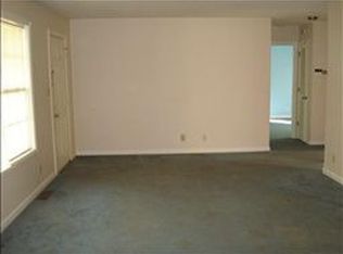 216 Mark Spitz Dr, Clarksville, TN 37042