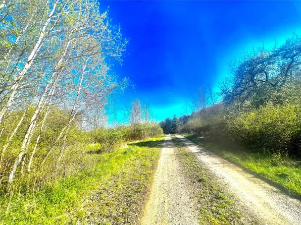 84 Airport Rd, Binghamton, NY 13901