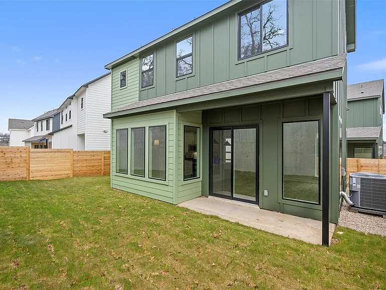 2713 Bristol Dr #2 — Photo 12