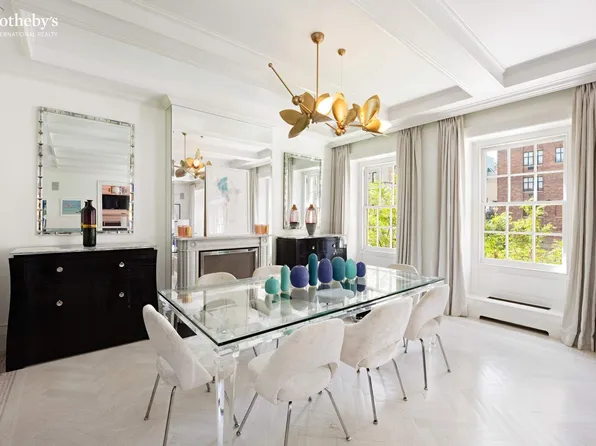 823 Park Avenue image 3 of 13