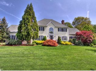 333 Hill Farm Rd, Fairfield, CT 06824