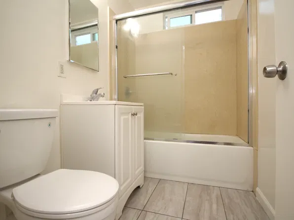 881 W A St APT 3, Hayward, CA 94541