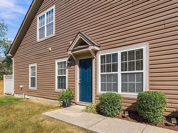 3rd image of 8233 Rossi Rd