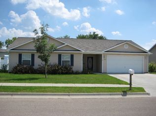 132 E Butterfield Rd, Manhattan, KS 66502