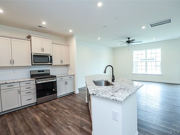 4th image of 6119 Belay Dr