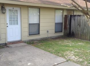 8227 Bayou Fountain Ave, Baton Rouge, LA 70820