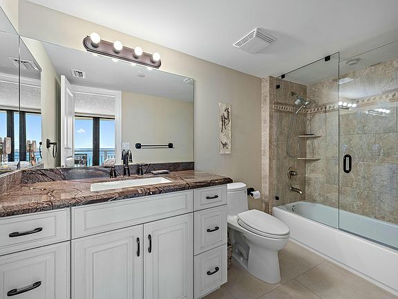 5th image of 3000 N Ocean Drive #19e