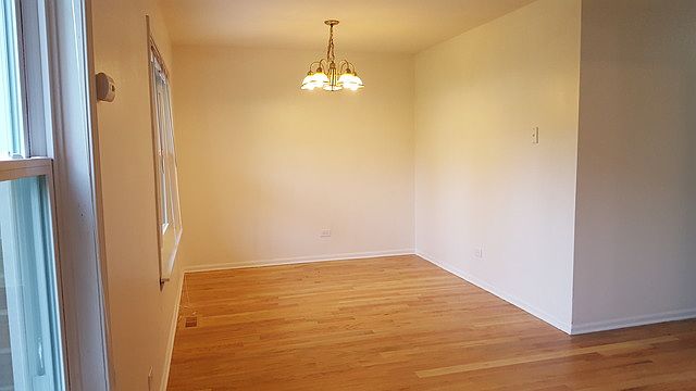 2nd image of 2128 W Monroe St #1