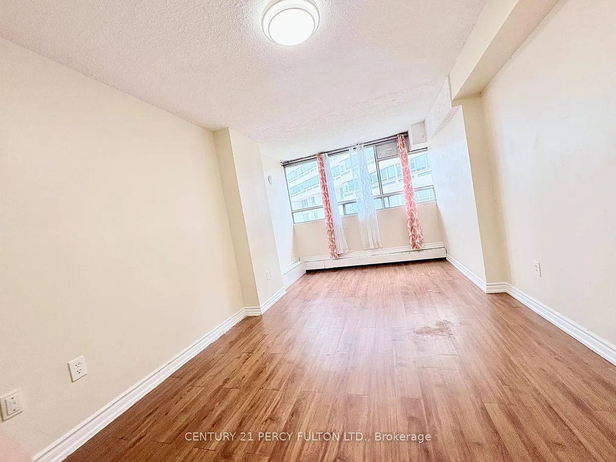 Building Photo - 5580 Sheppard Ave E #414
