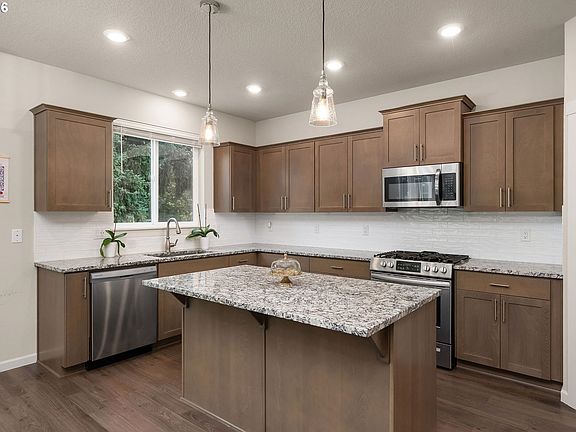 4th image of 37594 Keta St