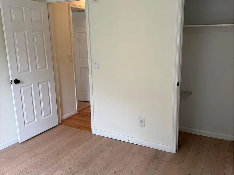 2 Lexington Hl #10 — Photo 16
