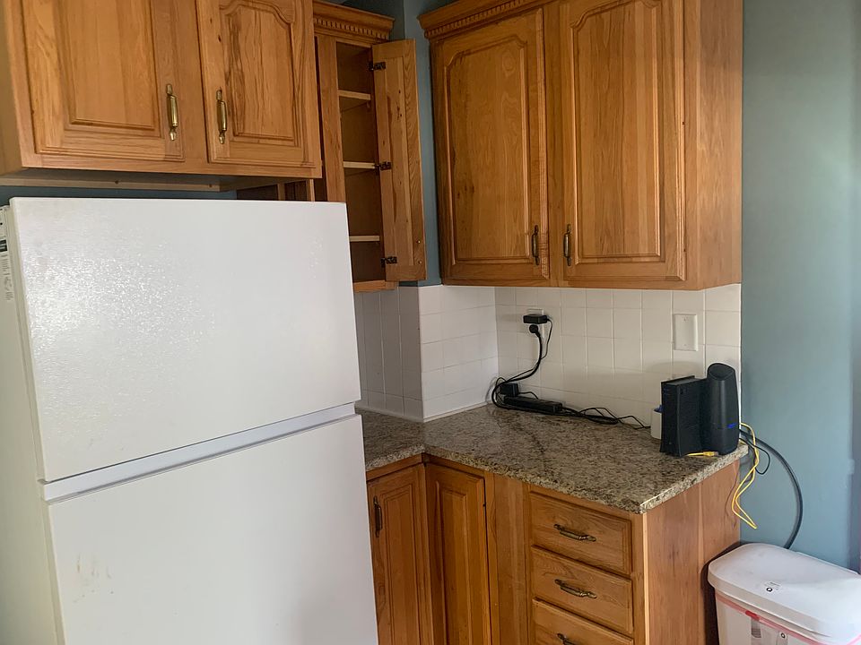1st image of 507 W Jenny St