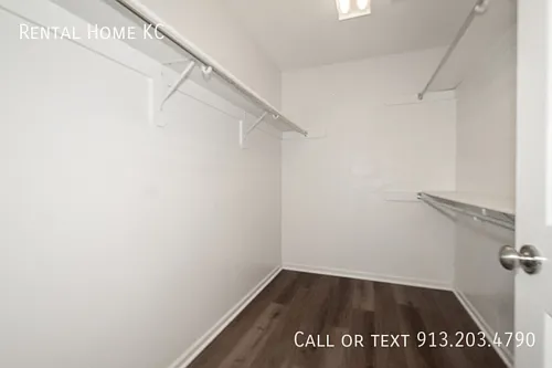 1819 W Elm Ter — Photo 23