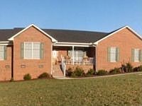 1st image of 104 Shawnee Dr