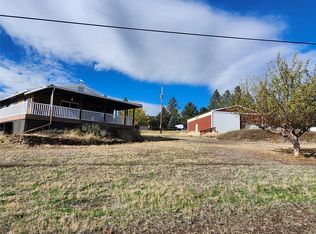 614 N 2nd Ave, Hot Springs, MT 59845