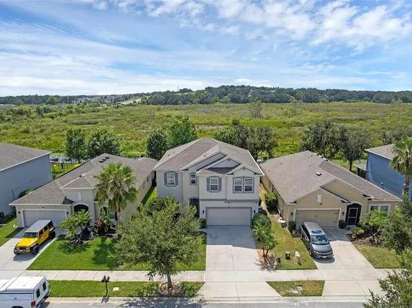 1133 White Water Bay Dr, Groveland, FL 34736