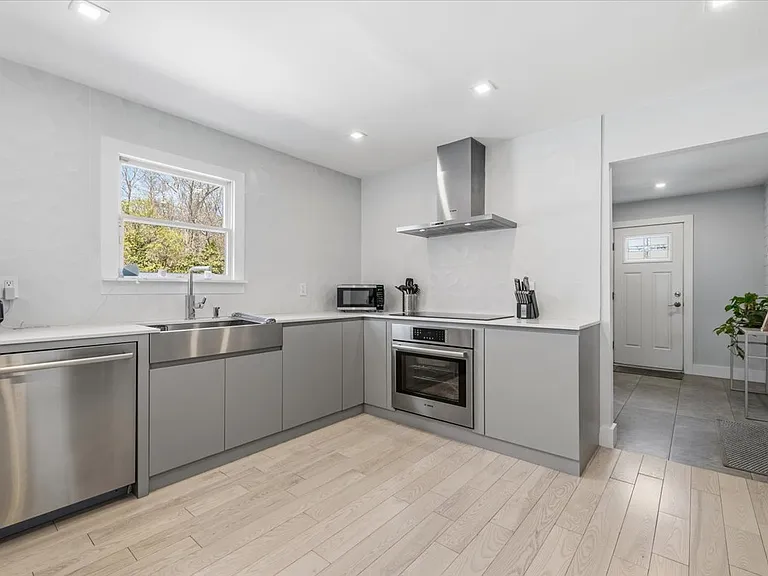 11 N Woods Rd — Photo 13