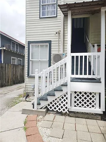 1 bed, 1.0 bath, 530 sqft, $1,600 — Photo 2