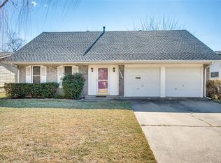 1506 Finley Rd, Irving, TX 75062