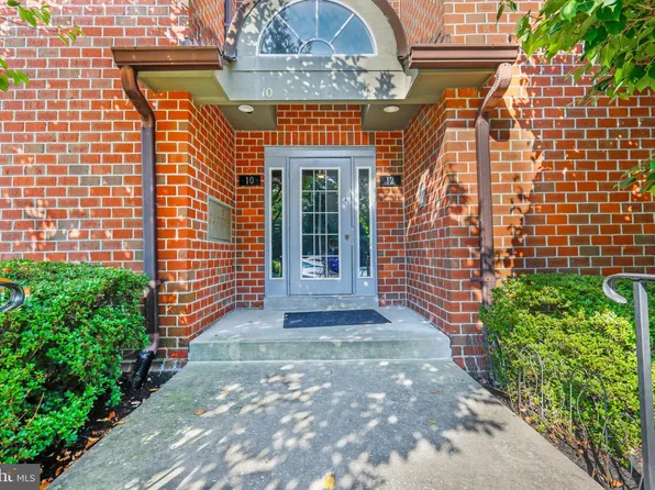 12 Fourwood Ct #12A, Baltimore, MD 21209