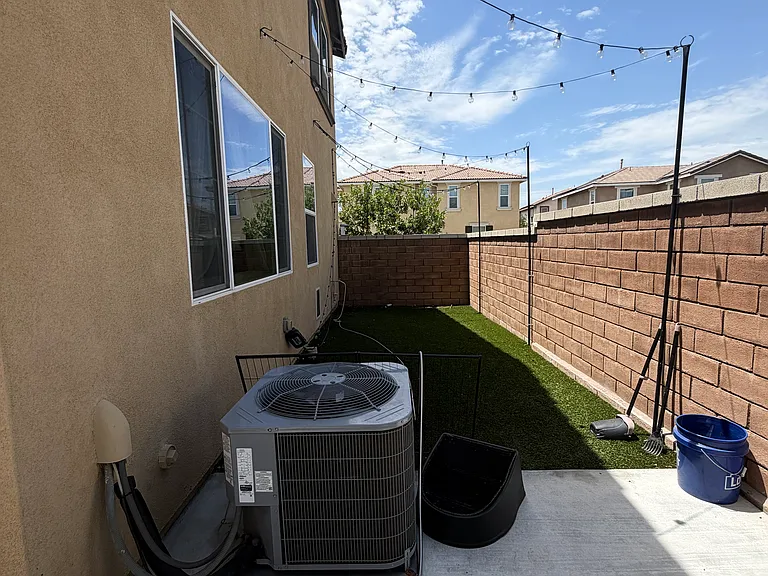 7906 Cold Creek St — Photo 25