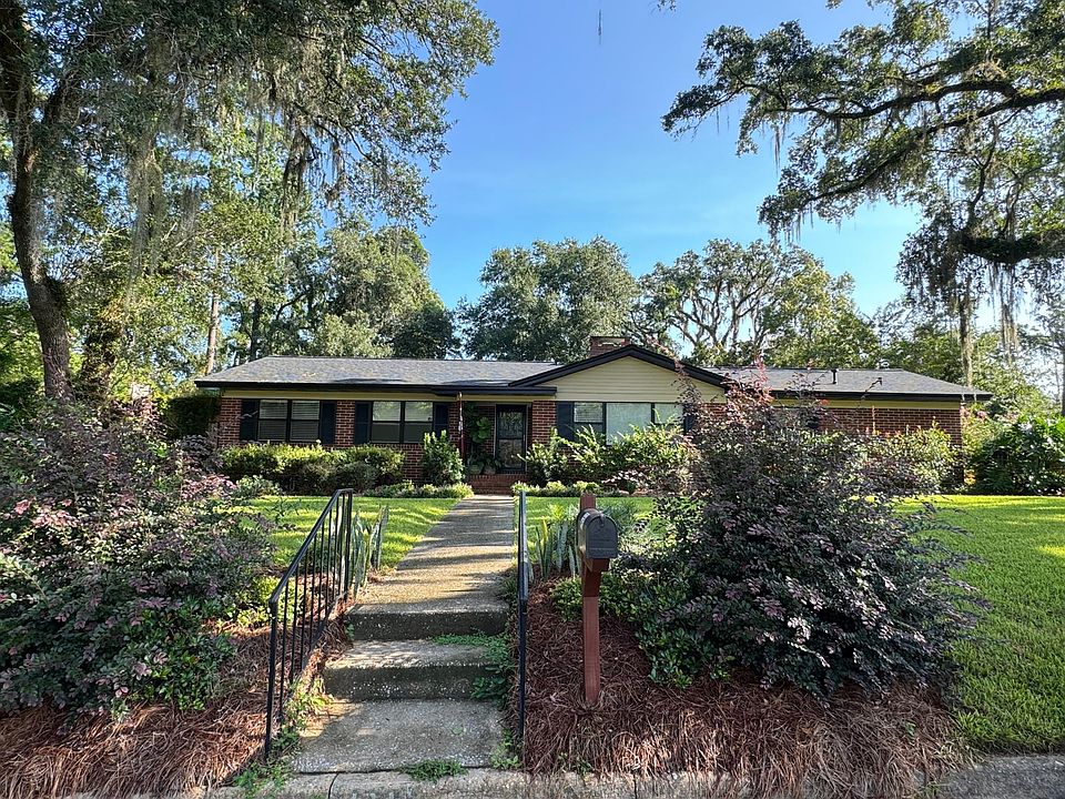 1st image of 1246 Cherokee Dr