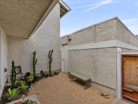 fenced front yard