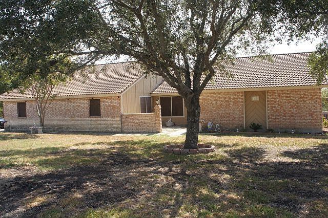 1st image of 154 Park Dr