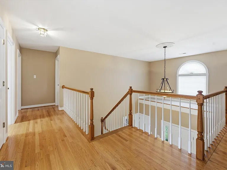 11406 Rolling Green Pl — Photo 41