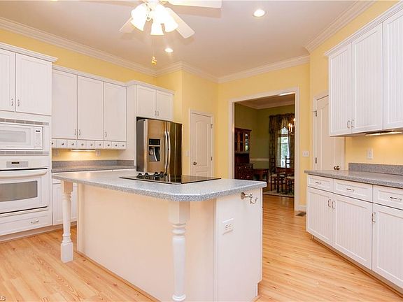 5th image of 6977 Brandi Wood Cir