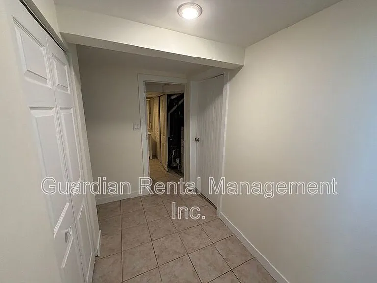 10 Elm St #2 — Photo 4